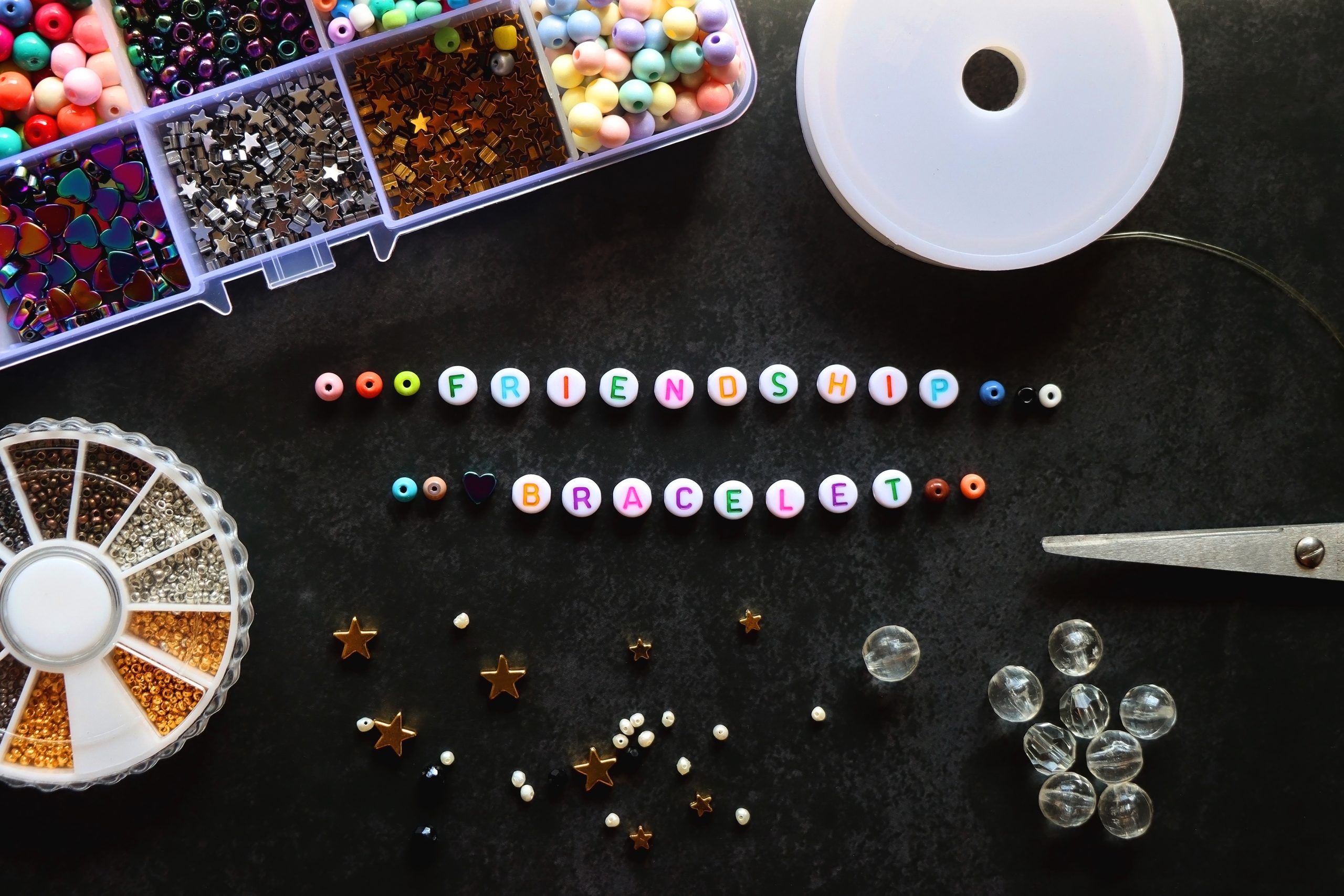 Yorktoberfest_braceletmaking Yorktoberfest_braceletmaking